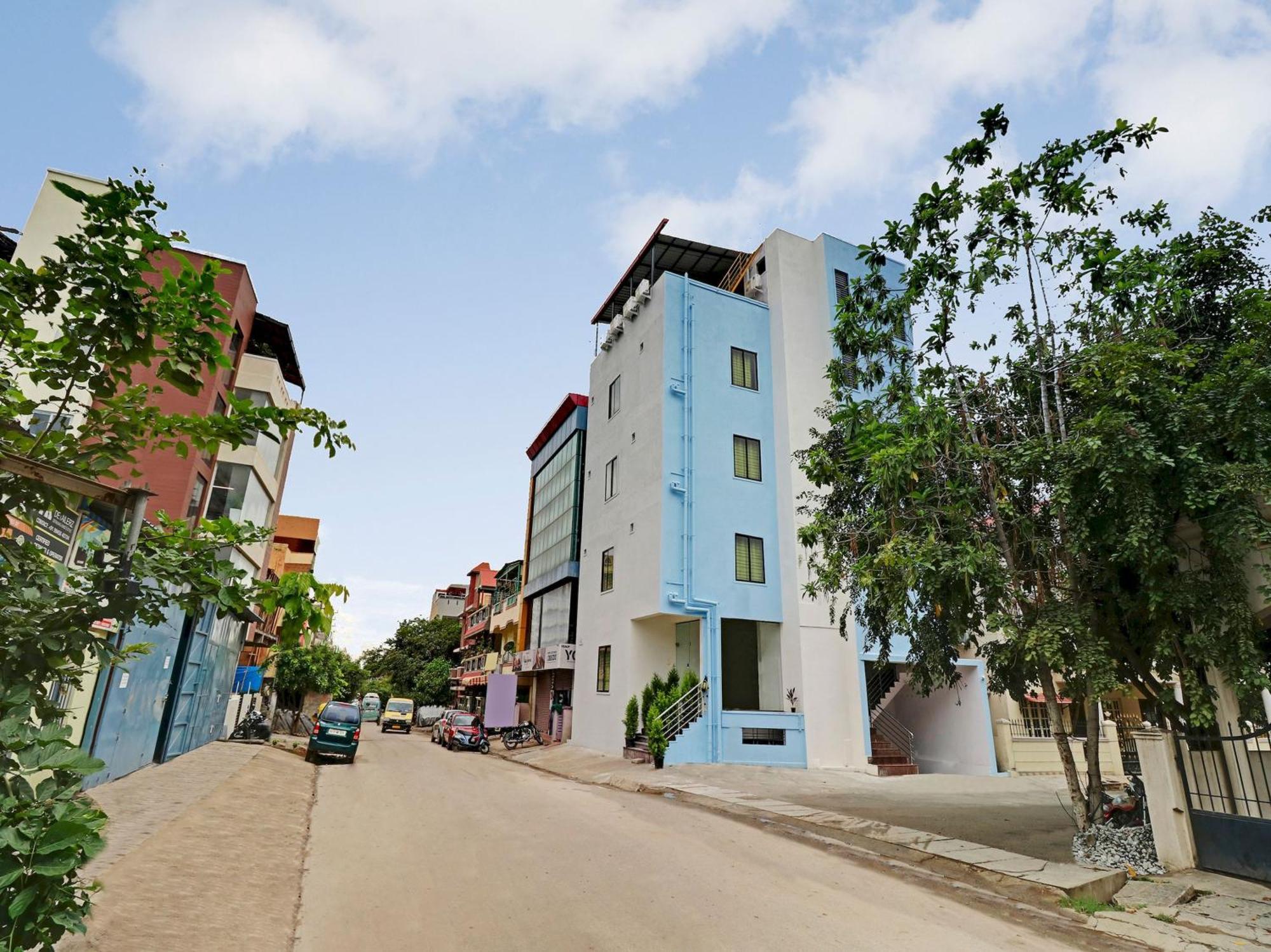 Hotel O Leva Homes Near Baiyappanahalli Metro Station Bangalore Buitenkant foto